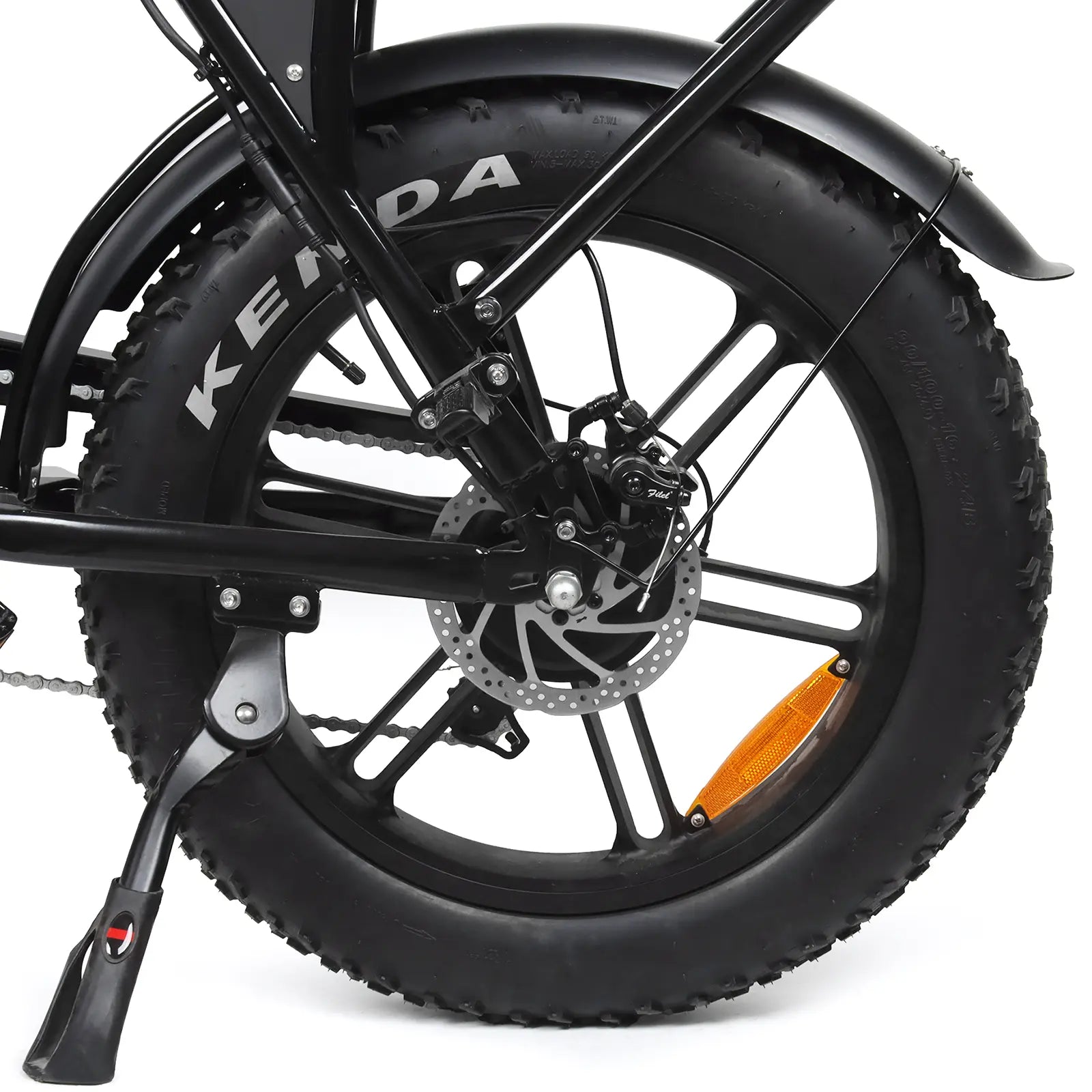 20x4.0 inch anti-slip fat tires on OUXI V8 e-bike